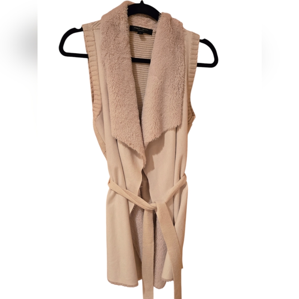 ROMEO & JULIET COUTURE Belted Faux Fur Cardigan Cream Color Size Small